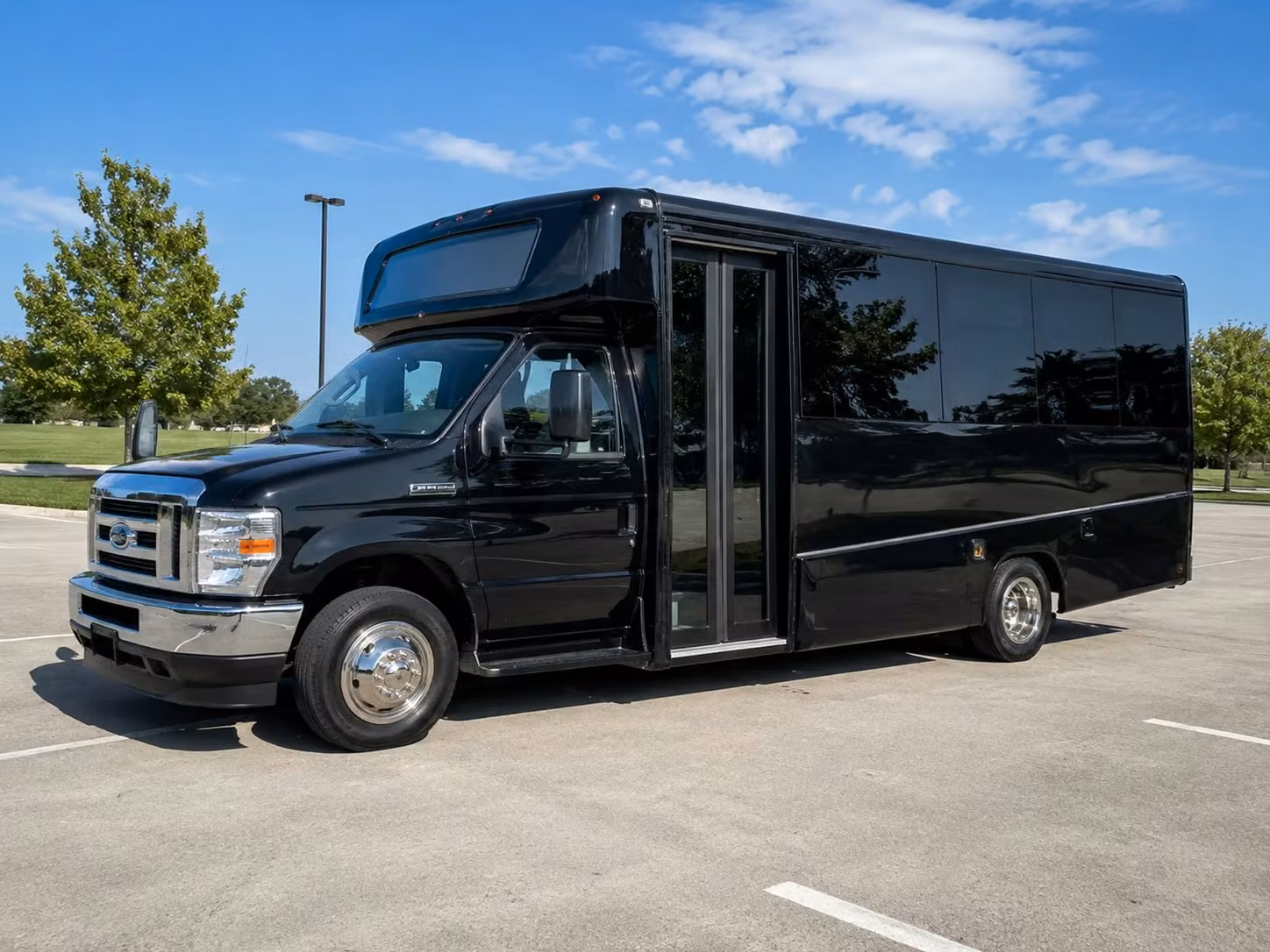 15 passenger minibus