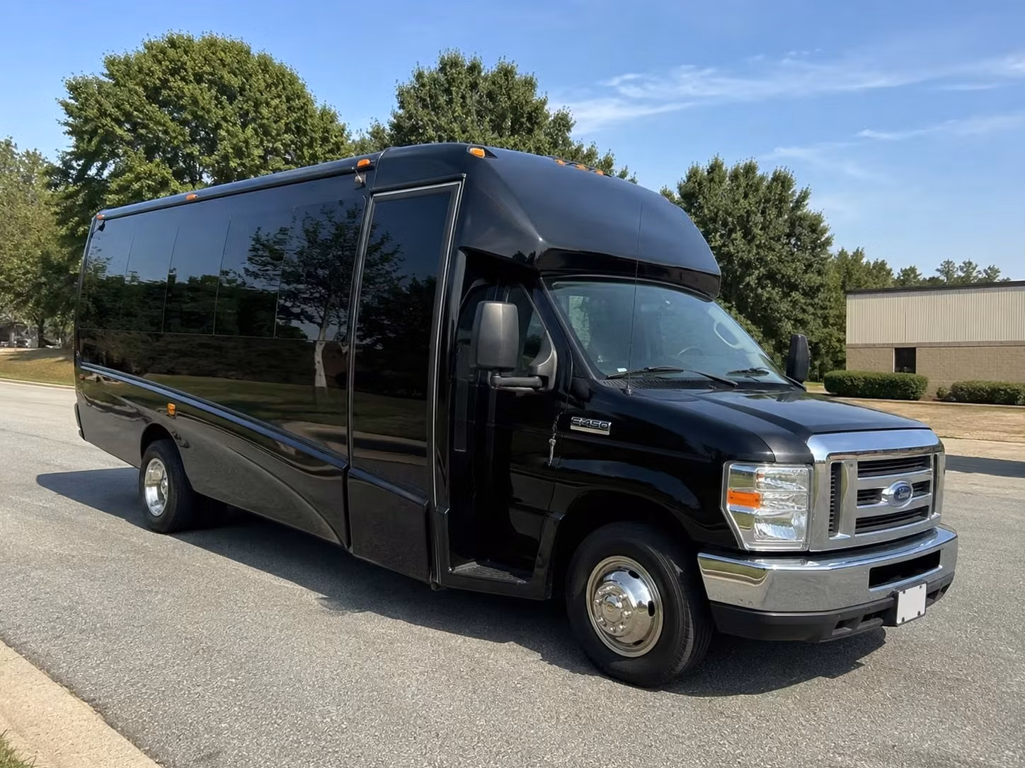 keep the bridal party together with a minibus rental in el monte